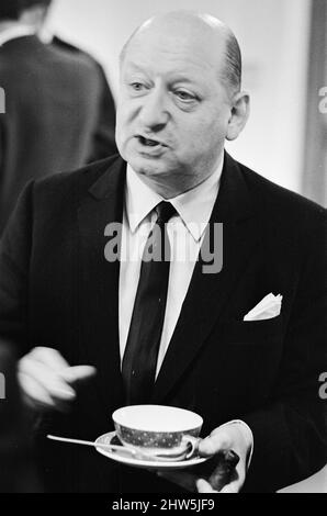 Media Mogul Lord Lew Grade at a dinner party. 24th January 1967. Stock Photo