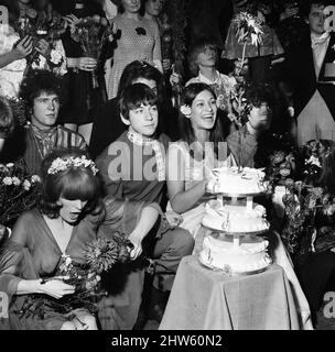 Wedding of Eric Burdon, lead singer of British rock group The Animals, to Angie King at Caxton Hall, London.. September 1967. Stock Photo