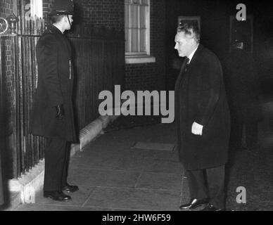 Hugh Cudlipp, of the Daily Mirror Newspapers, Sunday Pictorial Newspapers and the International Publishing Corporation (1963-68), attends Prime Minister's Dinner for Mr Kosygin, at No. 10 Downing Street, London, 7th February 1967. Stock Photo