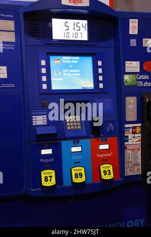 Washington, DC, USA. 3rd Mar, 2022. View of gasoline pump as gas prices soar during Ukraine-Russian conflict on March 3, 2022. Credit: Mpi34/Media Punch/Alamy Live News Stock Photo
