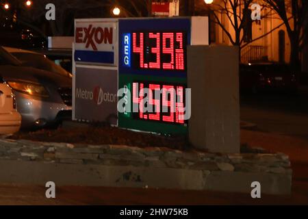 Washington, DC, USA. 3rd Mar, 2022. View of Gas station price signs as gas prices soar during Ukraine-Russian conflict on March 3, 2022. Credit: Mpi34/Media Punch/Alamy Live News Stock Photo