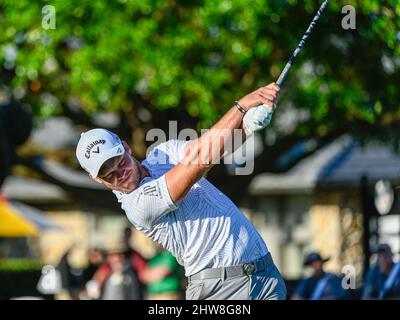 Orlando, FL, USA. 4th Mar, 2022. Danny Willett of England on the 1st tee during 2nd round golf action of the Arnold Palmer Invitational presented by Mastercard held at Arnold Palmer's Bay Hill Club & Lodge in Orlando, Fl. Romeo T Guzman/CSM/Alamy Live News Stock Photo