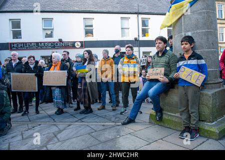 Lerwick, Shetland, Scotland, 5th March 2022.  Anti- War Protesters gathered in Lerwick, Shetland, The most northerley part of the UK to protest against the war that is taking place in Ukraine. Credit: Dave Donaldson/Alamy Live News Stock Photo