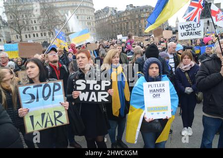 Ukraine  rally second weekend of anti war sentiments expressed Stock Photo