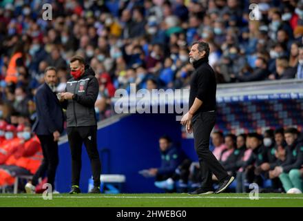 Barcelona,Spain.5 March,2022.  Quique Sánchez Flores head coach of Getafe CF during the spanish La Liga  match between RCD Espanyol and Getafe CF at RCDE Stadium. Credit: rosdemora/Alamy Live News Stock Photo