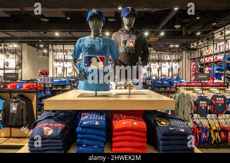 Major League Baseball flagship store in Rockefeller Center, New York City,  USA 2022 Stock Photo - Alamy