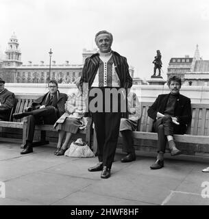 Leo Abse, Labour MP for Pontypool, arrives at the House of Commons wearing his budget day clothes, a suit made of Welsh tweed. 15th April 1969. Stock Photo