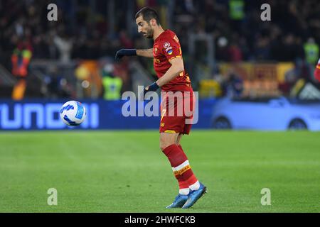 Rome, Italy. 05th Mar, 2022. Henrikh Mkhitaryan of AS Roma during football Serie A Match, Stadio Olimpico, As Roma v Atalanta, 05th March 2022 Photographer01 Credit: Independent Photo Agency/Alamy Live News Stock Photo