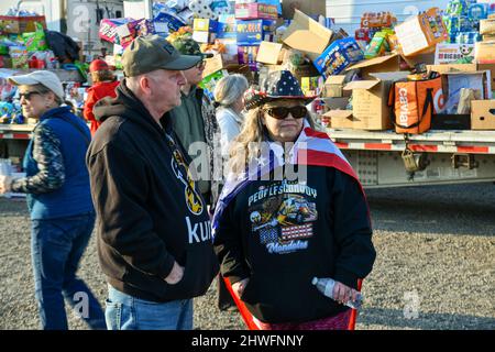 Hagerstown, USA. 05th Mar, 2022. Thousands gather for The People's Convoy, a convoy of trucks and protest of Covid related mandates in Hagerstown, Maryland on March 5, 2022. (Photo by Matthew Rodier/Sipa USA) Credit: Sipa USA/Alamy Live News Stock Photo