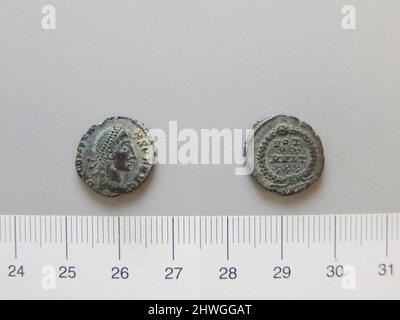 1 Nummus of Constans I, Emperor of Rome from Heraclea. Ruler: Constans I, Emperor of Rome, ca. A.D. 323–350, ruled 337–50 Mint: Heraclea Artist: Unknown Stock Photo