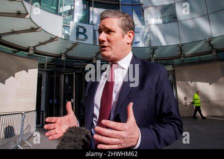 London, UK. 6th Mar, 2022. Leader of the Labour Party, Sir Keir Starmer, at the BBC Studios. Credit: Mark Thomas/Alamy Live News Stock Photo