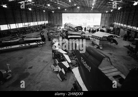 Inquiry into the Staines Air Disaster. The wreck of British European Airways Flight 548 which crashed near Staines, killing 118 people, has been reassembled in a hangar at RAE Farnborough, Hants. The Accident Investigation Branch of the Dept. of Trade and Industry conducted tests on the wreck, to assist the Court of Inquiry. 17th November 1972. Stock Photo