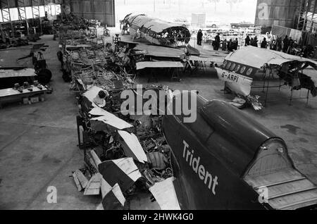 Inquiry into the Staines Air Disaster. The wreck of British European Airways Flight 548 which crashed near Staines, killing 118 people, has been reassembled in a hangar at RAE Farnborough, Hants. The Accident Investigation Branch of the Dept. of Trade and Industry conducted tests on the wreck, to assist the Court of Inquiry. 17th November 1972. Stock Photo