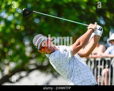 Orlando, FL, USA. 6th Mar, 2022. Lucas Herbert of Australia on the 1st tee during final round of the Arnold Palmer Invitational presented by Mastercard held at Arnold Palmer's Bay Hill Club & Lodge in Orlando, Fl. Romeo T Guzman/CSM/Alamy Live News Stock Photo