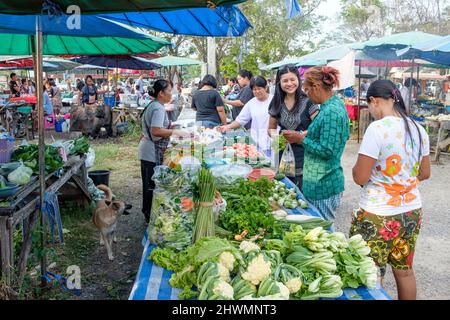 Local Sunday market in Khao Tao village just south of Hua Hin in Thailand Stock Photo