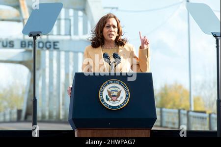 United States Vice President Kamala Harris makes remarks prior to her ceremonial crossing of The Edmund Pettus Bridge in Selma, Alabama to commemorate the 57th anniversary of Bloody Sunday on March 6, 2022. Credit: Andi Rice / Pool via CNP Stock Photo
