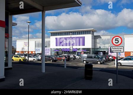 Large Currys store at St Andrew's Quay retail park, Hull, Humberside, East Yorkshire, England UK Stock Photo