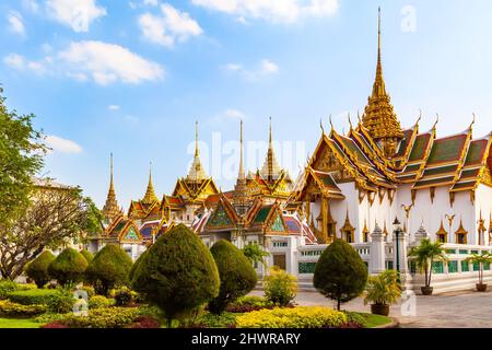 Garden and Phra Maha Prasat complex in The Royal Grand Palace, Bangkok, Thailand Stock Photo