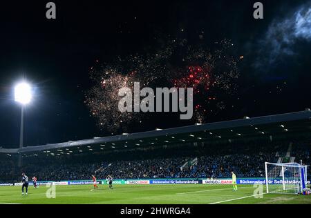 DFB Cup, Vonovia Ruhrstadion Bochum: VfL Bochum vs SC Freiburg; Fireworks at the beginning of the match Stock Photo