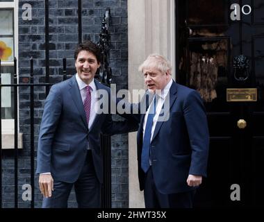 London, UK. 7th Mar, 2022. Canadian Prime Minister, Pierre Trudeau, arrives at Number 10 Downing Street for a meeting with British Prime Minister, Boris Johnson. They will be discussing the war in Ukraine. Credit: Mark Thomas/Alamy Live News Stock Photo