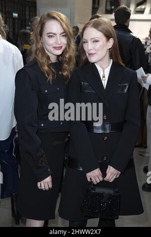 Julianne Moore attending the Louis Vuitton show during PFW Womenswear  Fall/Winter 22/23 in Paris, France on March 7, 2022. Photo by Julien  Reynaud/APS-Medias/ABACAPRESS.COM Stock Photo - Alamy