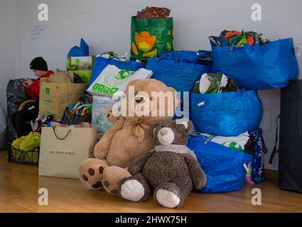 Rome, Italy. 07th Mar, 2022. Rome, reportage inside the Roman structure of Santa Sofia; the Ukrainian Church of the Capital, which has become the Aid Center since the first days of the conflict. Credit: Independent Photo Agency/Alamy Live News Stock Photo