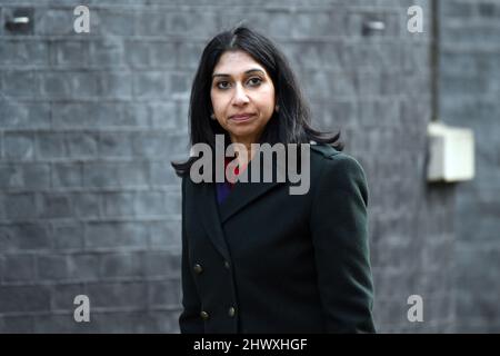 London, UK. 8th Mar, 2022. Suella Braverman Attorney General arrives in Downing Street for a Cabinet meeting Credit: MARTIN DALTON/Alamy Live News Stock Photo