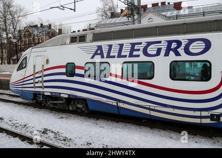 St. Petersburg, Russia. 08th Mar, 2022. An Allegro express train stands at Finlyandsky station in St. Petersburg before departing for Helsinki, Finland. Finnish Railways has to expand its train service from St. Petersburg, Russia, to the capital Helsinki because more and more Russians want to leave their country. Credit: Stringer/dpa/Alamy Live News Stock Photo