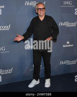 Wolfgang Puck arrives on the red carpet for the 97th Academy Awards in ...