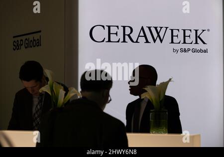 Houston, USA. 7th Mar, 2022. Participants attend CERAWeek in Houston, Texas, the United States, March 7, 2022. CERAWeek, one of the largest and most influential global energy forums, kicked off on Monday. Credit: Yi-Chin Lee/Xinhua/Alamy Live News Stock Photo