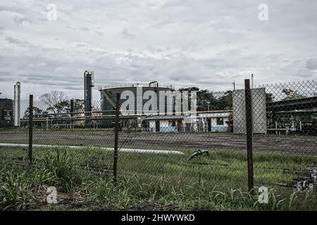 Crude oil, pollution, Ecuador, Texaco, Chevron, sick people, environment Stock Photo