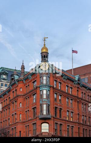 Washington D.C. - Nov. 22, 2021: The Suntrust Bank Building in the financial sector of downtown was built in 1888 of red brick in the Queen Anne style Stock Photo