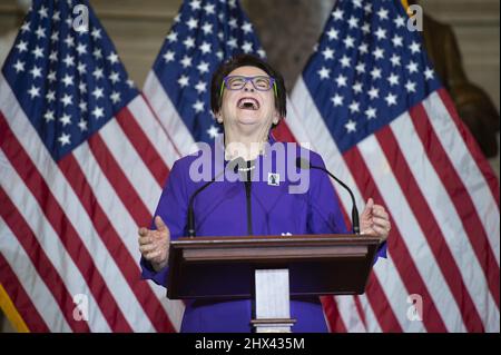 Washington, United States. 09th Mar, 2022. Founder of the Women's Tennis Association and Former No.1 American Tennis Player Billie Jean King laughs during an Annual Women's History Month Event in celebration of the 50th Anniversary of Title IX in Statuary Hall at the US Capitol in Washington, DC on Wednesday, March 9, 2022. Photo by Bonnie Cash/UPI Credit: UPI/Alamy Live News Stock Photo