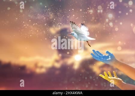 Hoping that a new dawn will warm the hearts of Ukrainians Stock Photo
