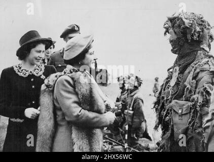 D-Day - British Troops landing - Queen Beach - Sword Area Stock Photo ...