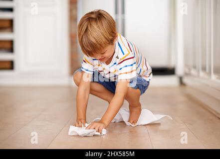 Child mopping house, cleaning home. Detergents and cleaning accessories.  Cleaning service. Little boy housekeeping Stock Photo - Alamy