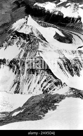 Mt. Everest Design by Nathan Thomason