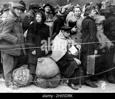 DISPLACED PERSONS AND GERMAN REFUGEES IN REES, GERMANY - German ...