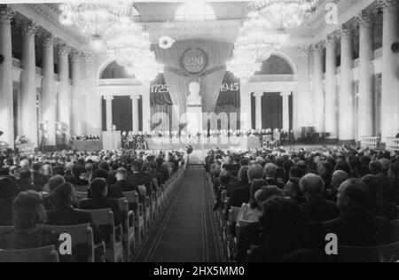 The Jubilee Session of the Academy of Sciences of the USSR in the Hall of the State Philharmony in Leningrad. July 01, 1945. (Photo by Sovfoto) Stock Photo