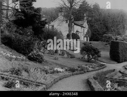 Wordsworth Centenary: Rydal Mount Near Ambleside - 'Rydal Mount' near Amleside, Westmorland, where poet William Wordsworth (centenary of his death is on April 23rd) lived from 1813 to the time of his death on April 23rd 1850. April 18, 1950. (Photo by Fox Photos). Stock Photo