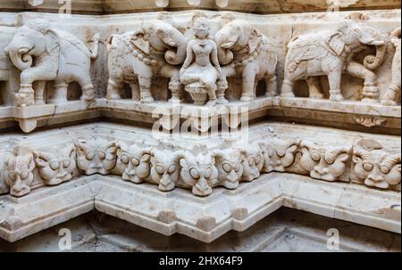 Sculptured frieze with elephants at the Hindu Shree Jagat Sheromani Ji Temple, Udaipur, Indian state of Rajasthan, India Stock Photo