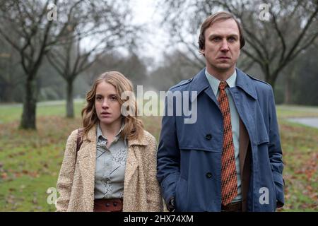 PAULA KALENBERG and LARS ELDINGER in THE LAST EXECUTION (2021) -Original title: NAHSCHUSS-, directed by FRANZISKA STUNKEL. Credit: Network Movie Film-und Fernsehp / Album Stock Photo