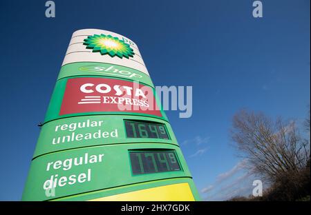 Windsor, Berkshire, UK. 10th March, 2022. Drivers were paying 164.9 per litre for petrol and 174.9 per litre for diesel today at a BP petrol station on the outskirts of Windsor today. The price of petrol and diesel is continuing to rise at an alarming rate and it is only expected to get much worse following the invasion of Ukraine by Russia and the rising inflation prices. Credit: Maureen McLean/Alamy Live News Stock Photo