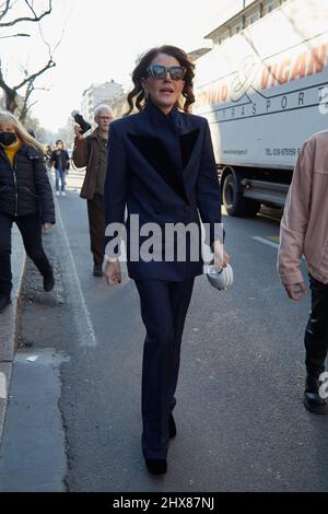 MILAN, ITALY - FEBRUARY 23, 2022: Anna dello Russo before Fendi fashion show, Milan Fashion Week street style Stock Photo