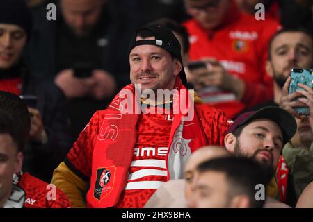 LEICESTER, UK. MAR 9TH Rennes supporter during the UEFA Europa Conference League Round of 16 match between Leicester City and Stade Rennais F.C. at the King Power Stadium, Leicester on Thursday 10th March 2022. (Credit: Jon Hobley | MI News ) Credit: MI News & Sport /Alamy Live News Stock Photo