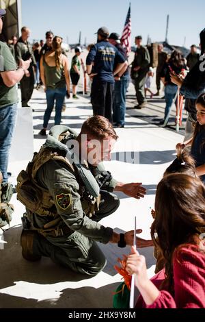 Marine Reuniting with Family at Miramar in San Diego Stock Photo