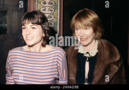 Dinah MAnoff and Lee Grant Circa 1980's Credit: Ralph Dominguez/MediaPunch Stock Photo
