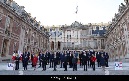 Paris, France. 10th Mar, 2022. EU leaders pose for a group photo ahead of the informal European Council meeting in the Palace of Versailles, near Paris, France, March 10, 2022. Discussions at the informal European Council meeting in Versailles, France, will focus on Europe's approach to the Russia-Ukraine crisis, French President Emmanuel Macron said on Thursday. Credit: Gao Jing/Xinhua/Alamy Live News Stock Photo
