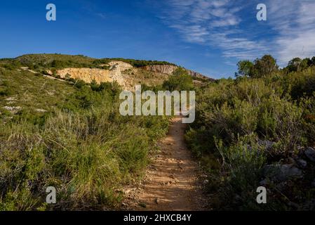 LA ROCA VILLAGE, BARCELONA, SPAIN - MARCH 17, 2018 : Shopping Ma Editorial  Stock Image - Image of products, dresses: 122715469