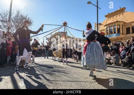 Dance of la Magrana of València at the 2022 Valls Decennial Festival, in honor of the Virgin of the Candlemas in Valls (Tarragona, Catalonia, Spain) Stock Photo